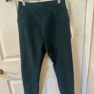 Beyond Yoga women’s High-Waist Active Leggings - Dark Teal Green NWT